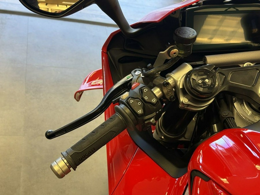 2026 Ducati Panigale V4