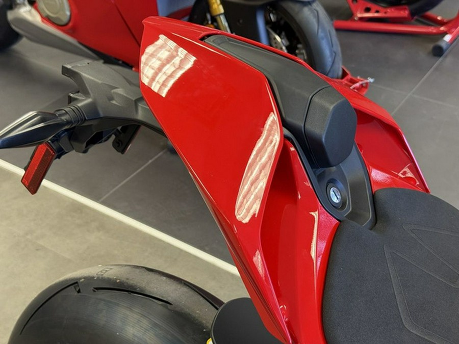 2026 Ducati Panigale V4