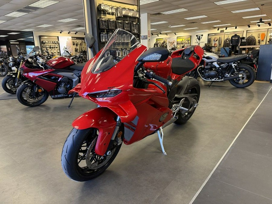 2026 Ducati Panigale V4
