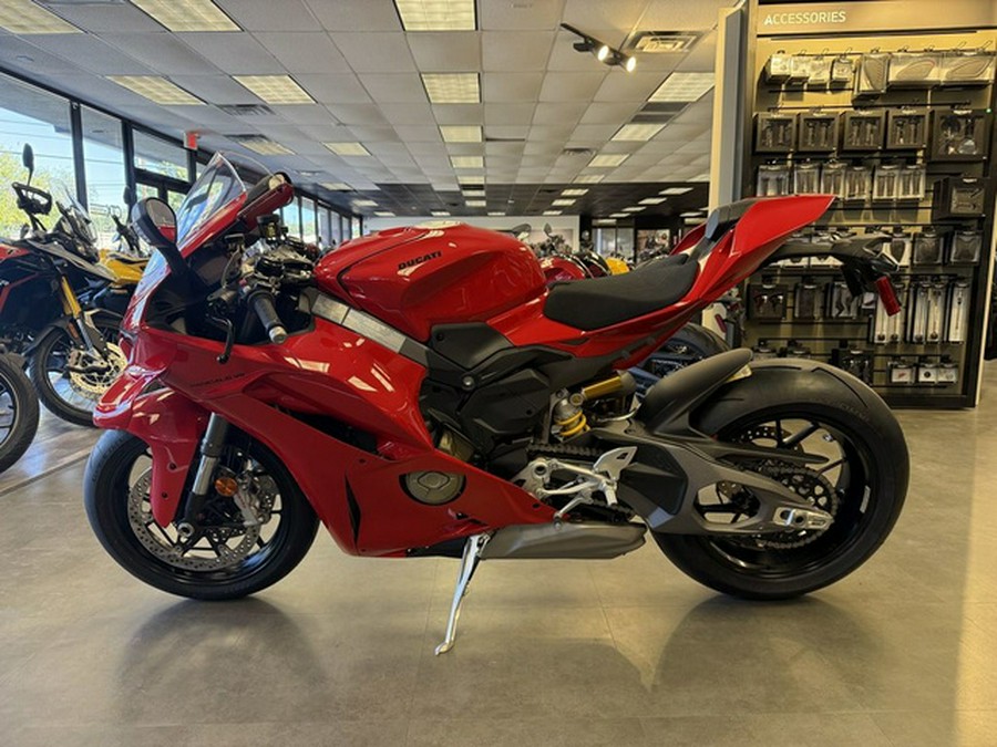 2026 Ducati Panigale V4