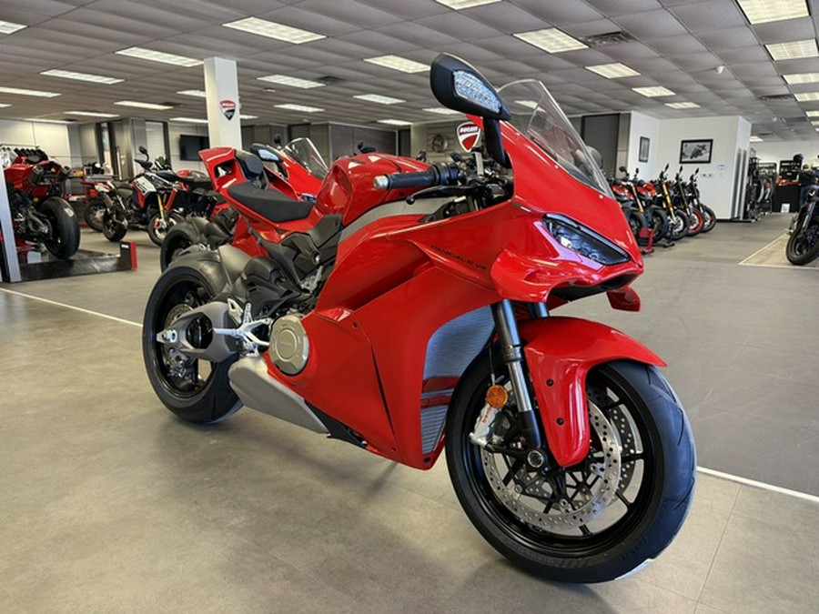 2026 Ducati Panigale V4