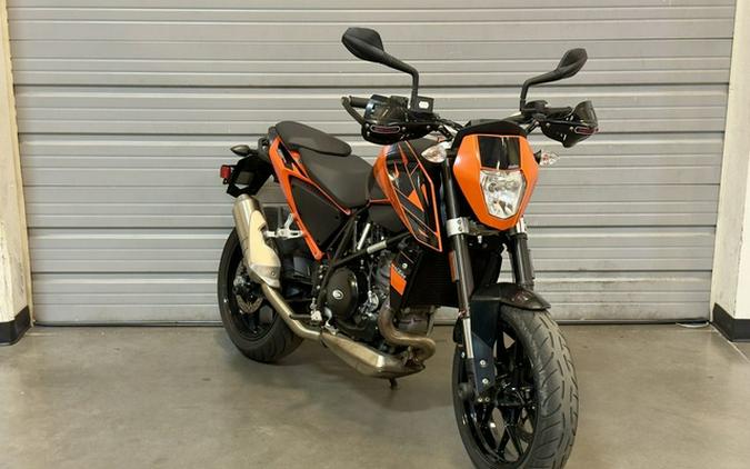 2017 KTM Duke 690