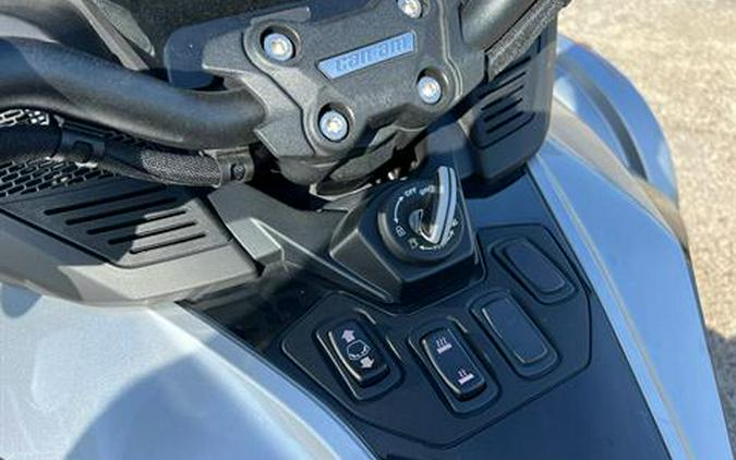 2024 Can-Am Spyder RT