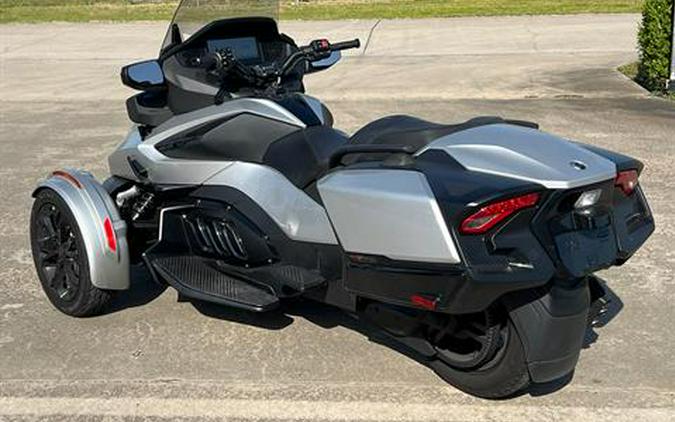 2024 Can-Am Spyder RT