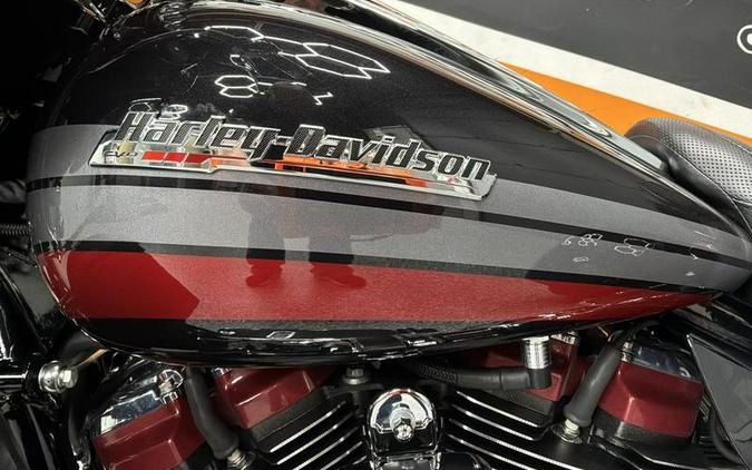 2020 Harley-Davidson® FLHTCUTGSE - CVO™ Tri Glide®