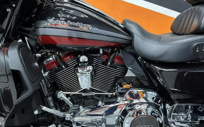 2020 Harley-Davidson® FLHTCUTGSE - CVO™ Tri Glide®