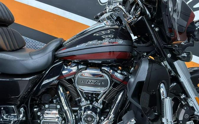 2020 Harley-Davidson® FLHTCUTGSE - CVO™ Tri Glide®