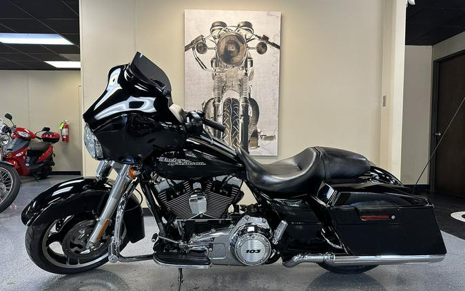 2013 Harley-Davidson® FLHX Street Glide