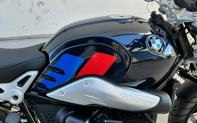 2023 BMW R nineT Urban G/S Imperial Blue Metallic