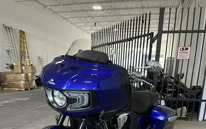 2022 Indian Motorcycle® Challenger® Limited Spirit Blue Metallic/Black Metallic