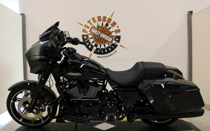 FLHX 2024 Street Glide®