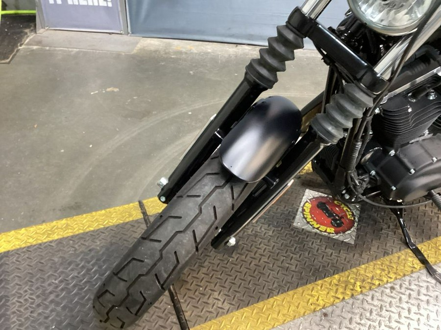 2020 Harley-Davidson® XL883N - Sportster® Iron 883™