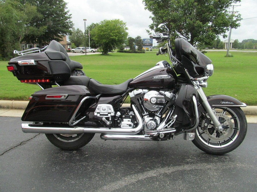 2014 Harley-Davidson® FLHTCU - Electra Glide® Ultra Classic®