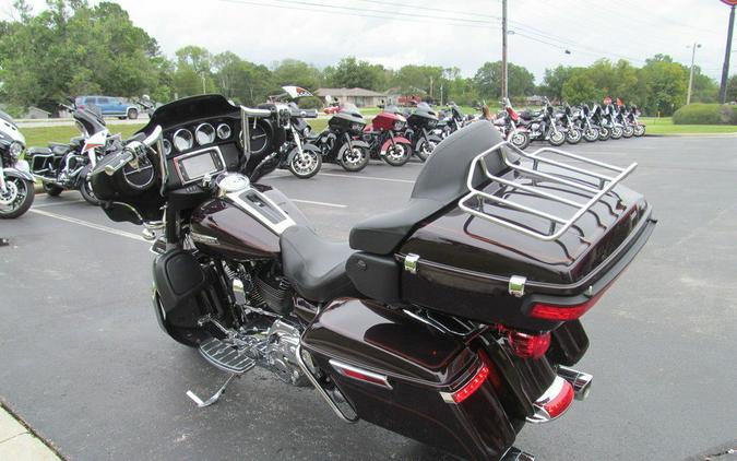 2014 Harley-Davidson® FLHTCU - Electra Glide® Ultra Classic®