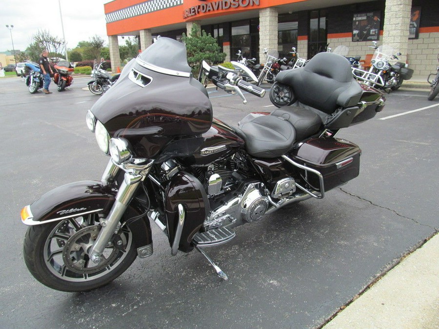 2014 Harley-Davidson® FLHTCU - Electra Glide® Ultra Classic®