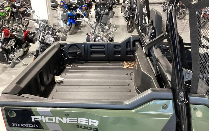 2023 Honda® Pioneer 1000-6 Deluxe Crew