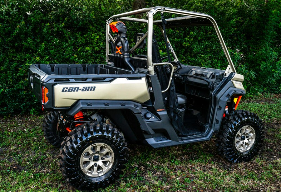 2023 Can-Am® Defender X mr HD10