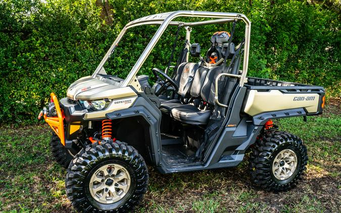 2023 Can-Am® Defender X mr HD10