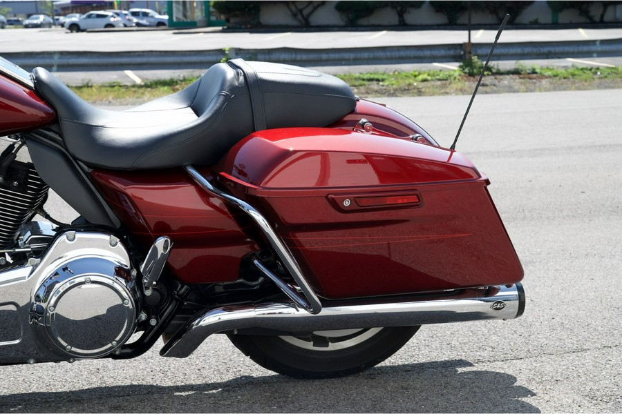 2016 Harley-Davidson® FLTRXS Road Glide® Special - Color Option