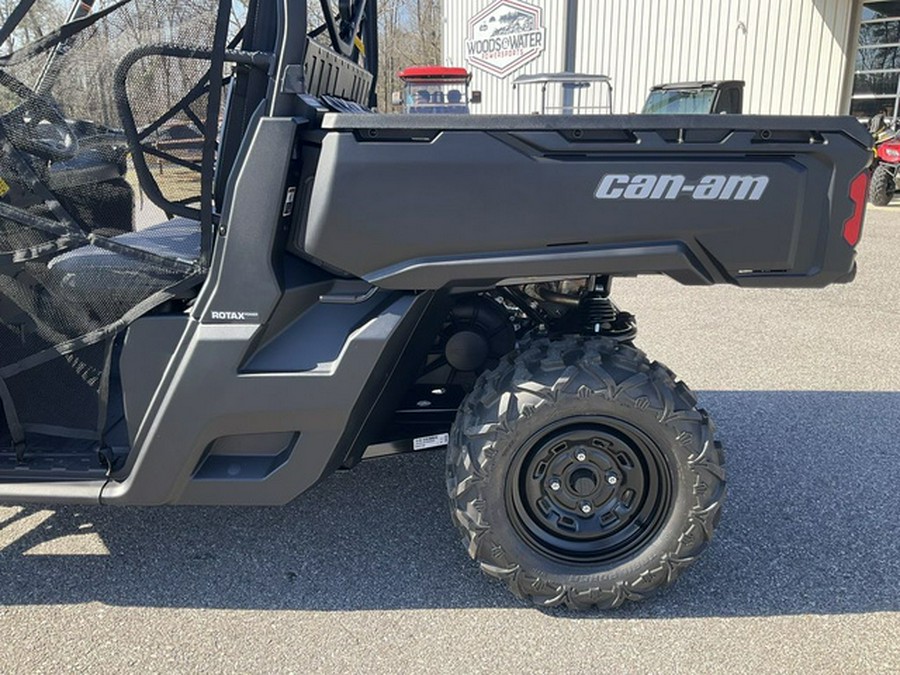 2026 Can-Am Defender HD7