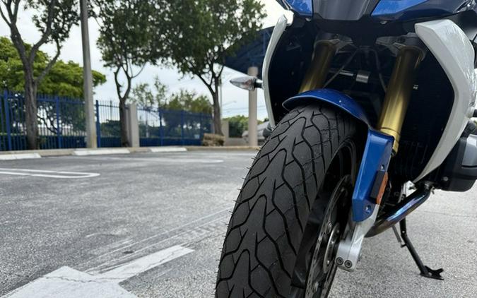 2016 BMW R 1200 RS Lupin Blue Light Grey Metallic