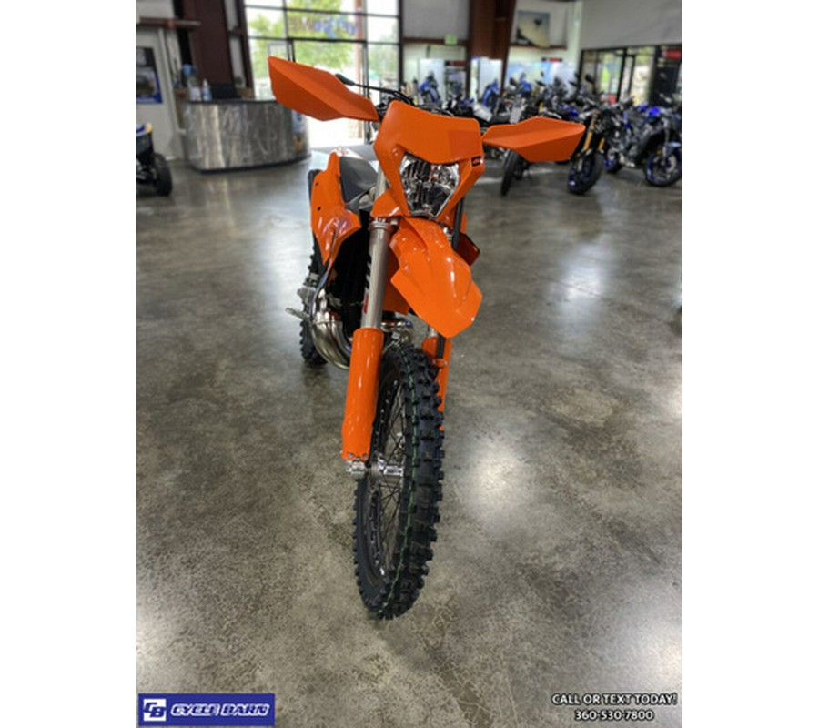 2027 KTM XC 300 W