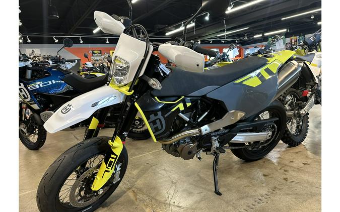 2024 Husqvarna Motorcycles 701 Supermoto