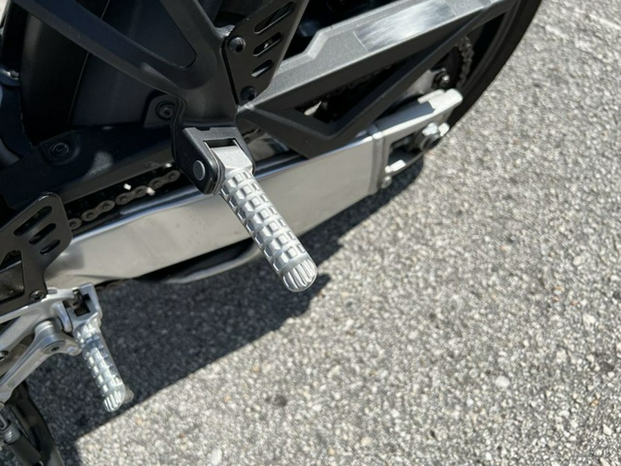 2022 Aprilia Tuono V4 1100