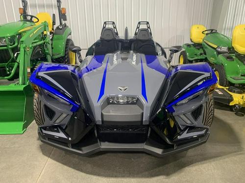 2020 Slingshot R Review (12 Fast Facts on 3 Wheels)