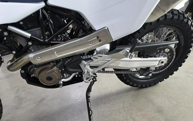 2027 Husqvarna Enduro 701