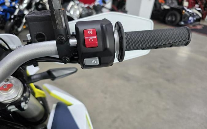 2027 Husqvarna Enduro 701