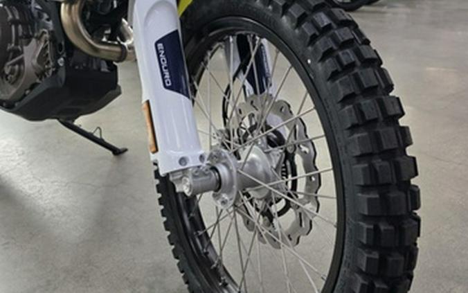2027 Husqvarna Enduro 701