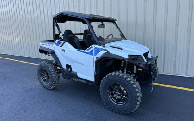 2027 Polaris GENERAL XP 1000 Ultimate
