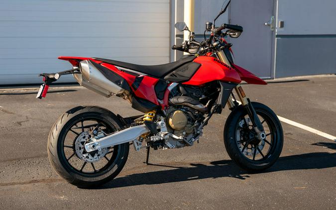 2024 Ducati Hypermotard 698 Mono Red