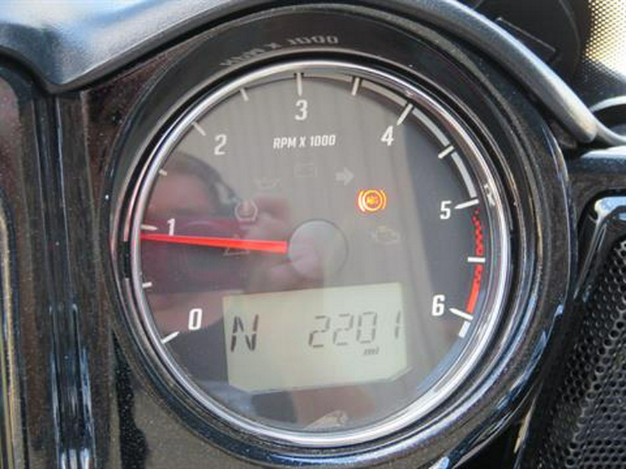 2020 Indian Motorcycle Chieftain® Elite