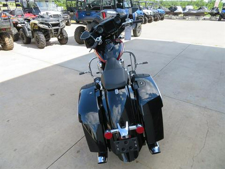 2020 Indian Motorcycle Chieftain® Elite