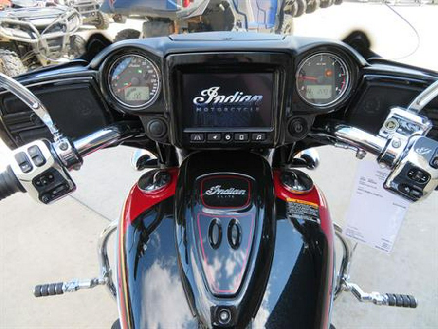 2020 Indian Motorcycle Chieftain® Elite