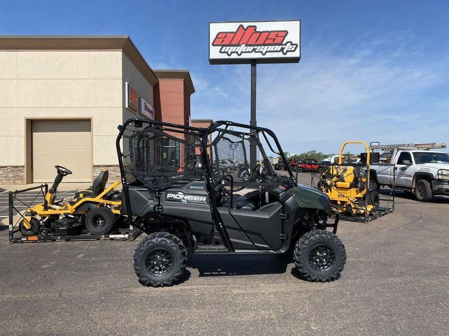 2024 Honda® Pioneer 700-4 Deluxe