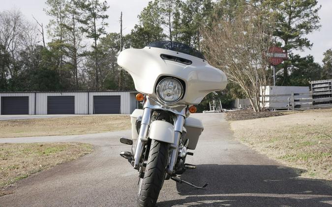 2022 Harley-Davidson® FLHX - Street Glide®