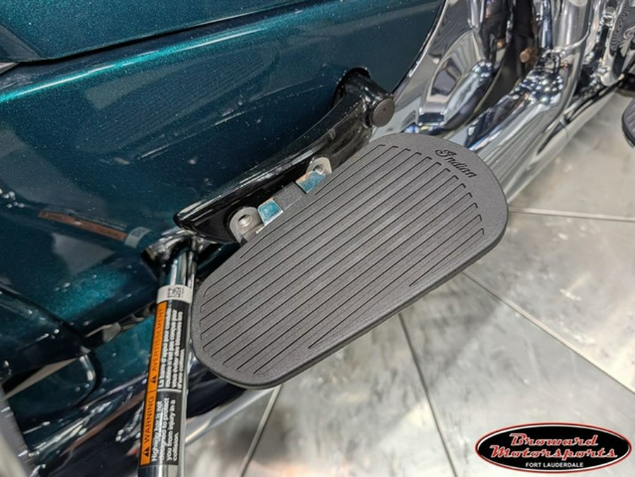 2019 Indian Springfield Metallic Jade Thunder Black