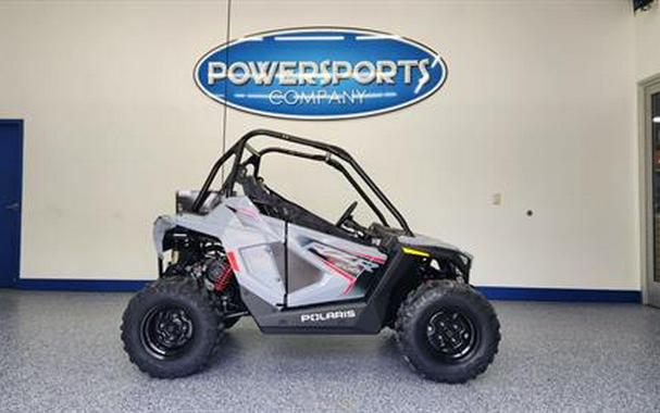 2024 Polaris RZR 200 EFI