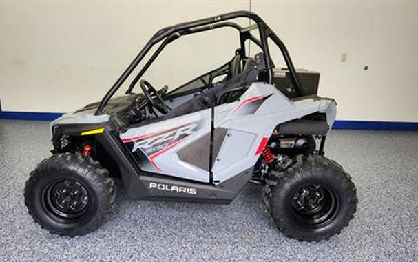 2024 Polaris RZR 200 EFI