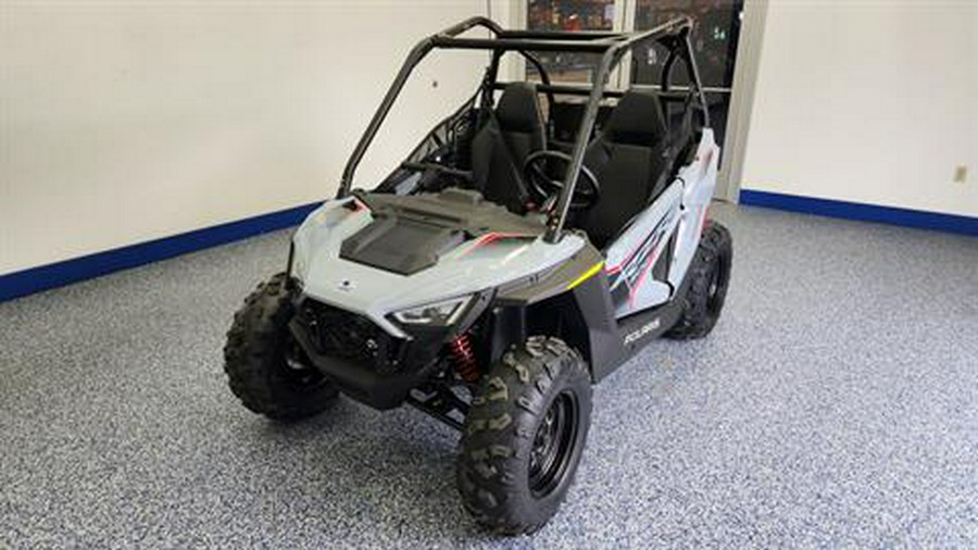 2024 Polaris RZR 200 EFI