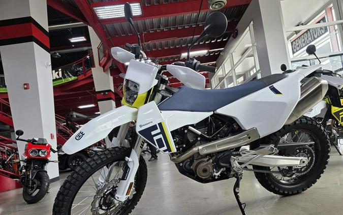 2027 Husqvarna Enduro 701