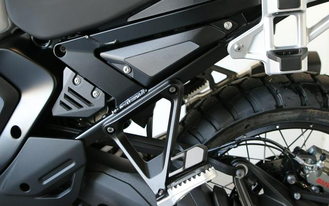2026 BMW Motorrad R 1300 GS Adventure