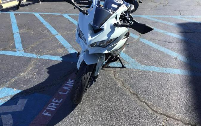 2026 KAWASAKI NINJA ZX- 4RR ABS