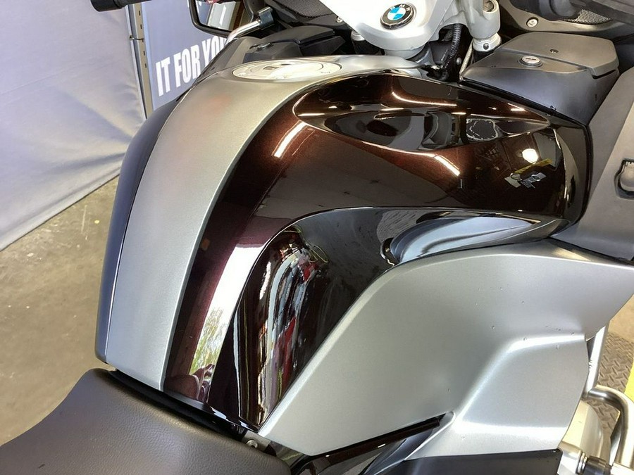 2016 BMW R 1200 RT Ebony Metallic