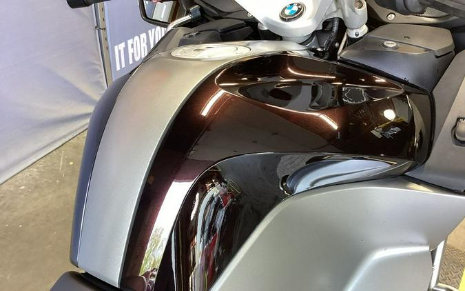 2016 BMW R 1200 RT Ebony Metallic