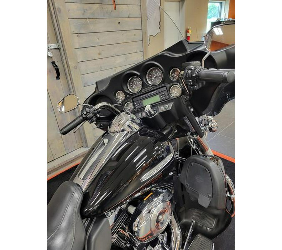 2011 Harley-Davidson® FLHTK - Electra Glide® Ultra Limited