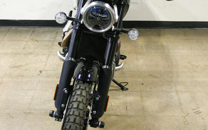 2024 Triumph Scrambler 1200 X Sapphire Black